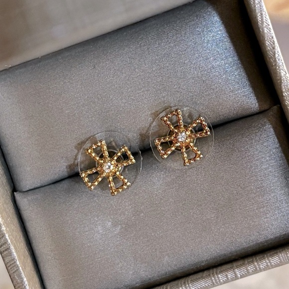 Anthropologie Gold Clover Stud Earrings with Intricate Design - Picture 2 of 5